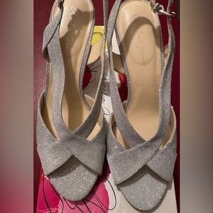 NWTB 11M Silver Glitter Dress Shoes